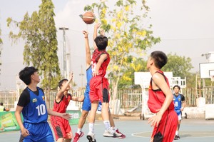 Thông qua giải đấu nói riêng và thể thao nói chung, các em sẽ có cơ hội rèn luyện thể chất và xây dựng được sự bền bỉ