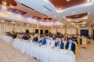Hội thảo DeFi được tổ chức với sự tài trợ của Hanwha Life, các doanh nghiệp và giới học thuật
